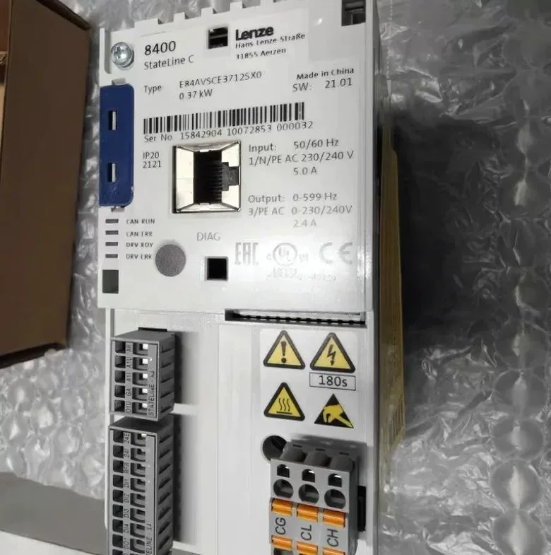 Lenze E84AVHCE2222SX0; E84AVSCE4024VX Motor & Drive Component product photo 1