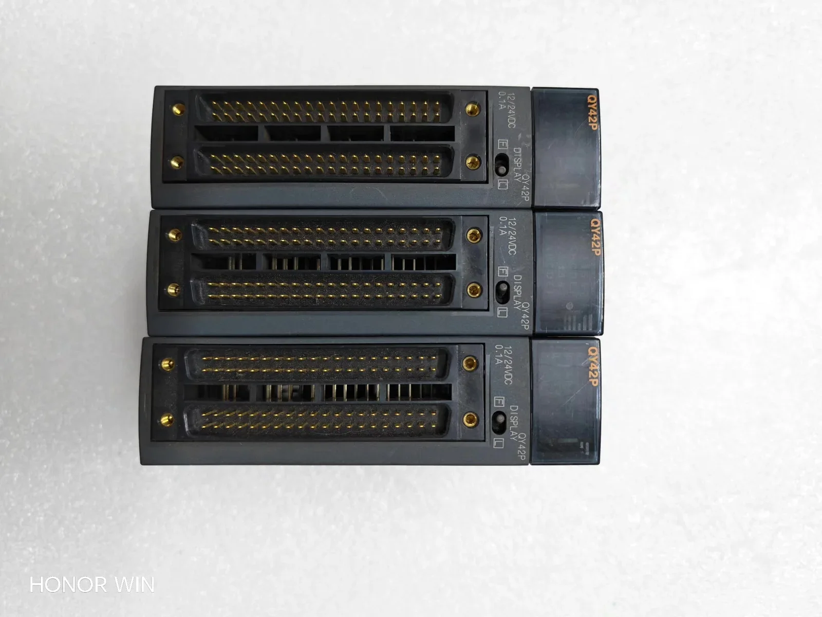 Mitsubishi Electric QY42P PLC Module — product photo 1 of 62