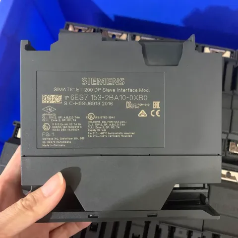 Siemens 6ES7153-2BA10-0XB0 Industrial Automation Component — product photo 2 of 17