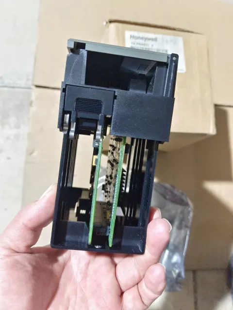 Honeywell TK-PRR021 / 51309288-275 PLC Module product photo 7
