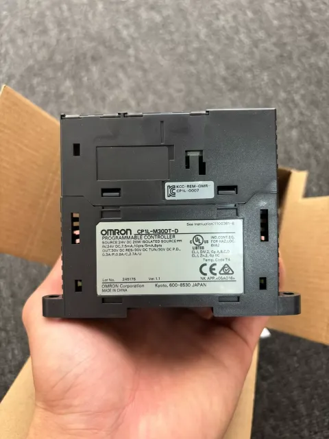 Omron CP1L-M30DT-D PLC Module product photo 4