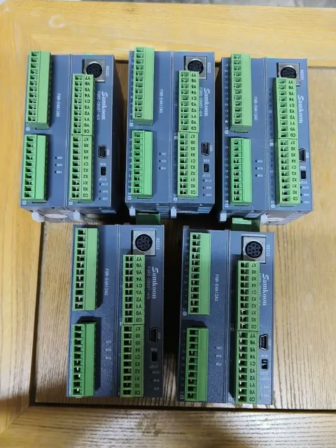 Samkoon FGRS-C8X8T-4/4 + FGR-E4A12A0 PLC Module product photo 1