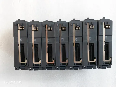 Mitsubishi Electric QY42P PLC Module — product photo 32 of 62