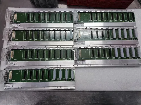 Mitsubishi Electric Q38B PLC Module — product photo 9 of 34