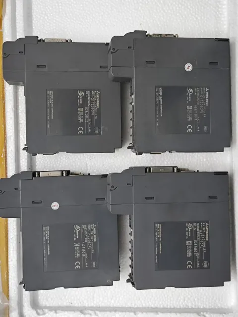 Mitsubishi Electric Q172DSCPU Industrial Control Board — product photo 35 of 58