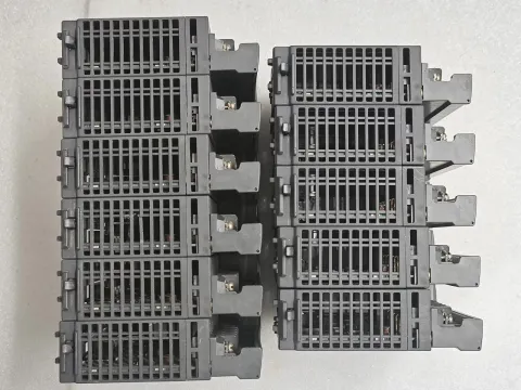 Mitsubishi Electric QX80 Industrial Automation Component — product photo 22 of 42