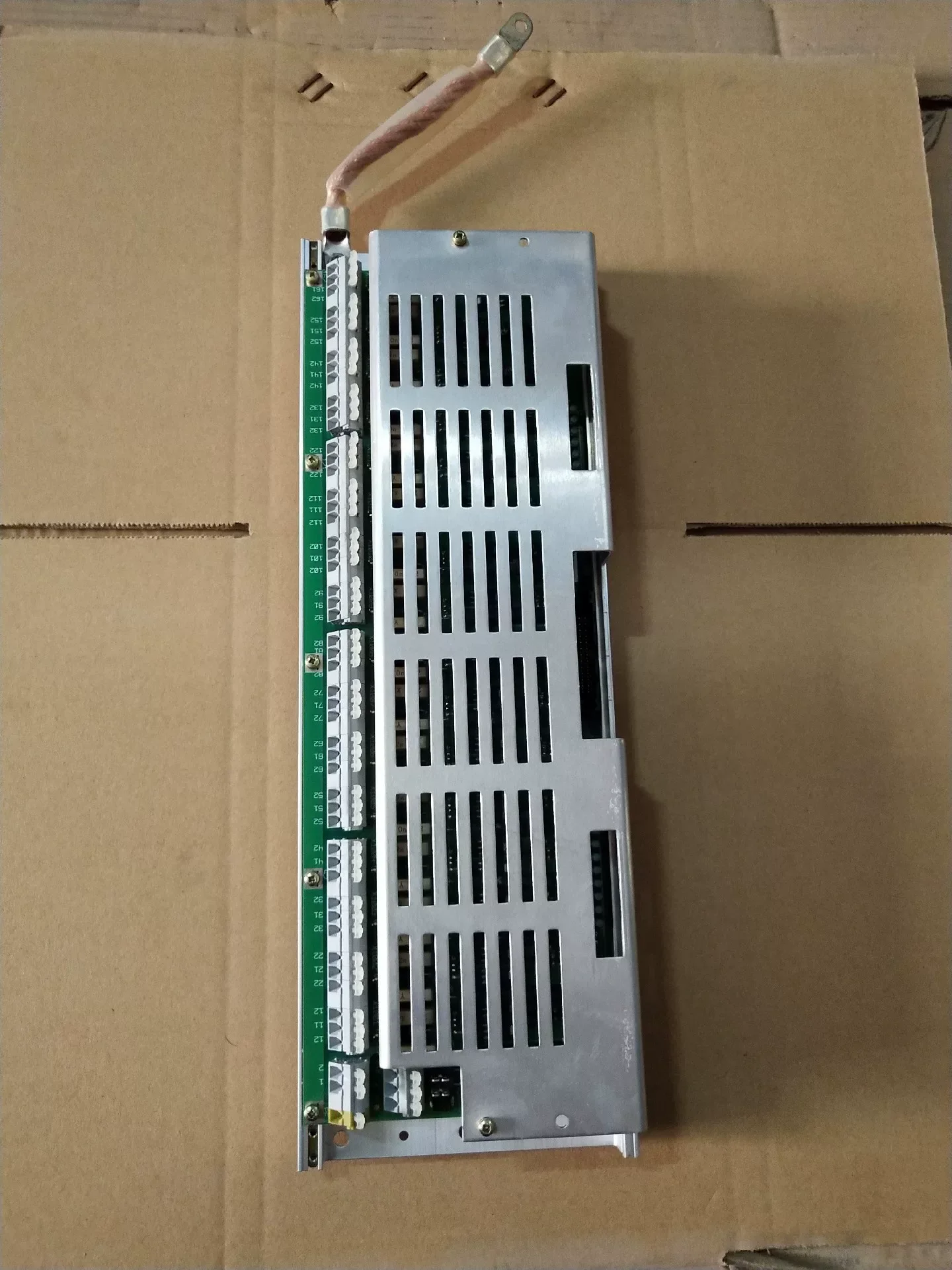ABB HIEE300910R0001 Industrial Control Board product photo 1