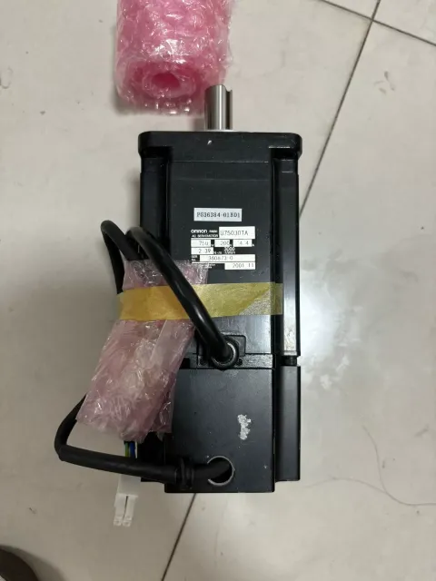 White Label R88M-U75030TA Motor & Drive Component product photo 1