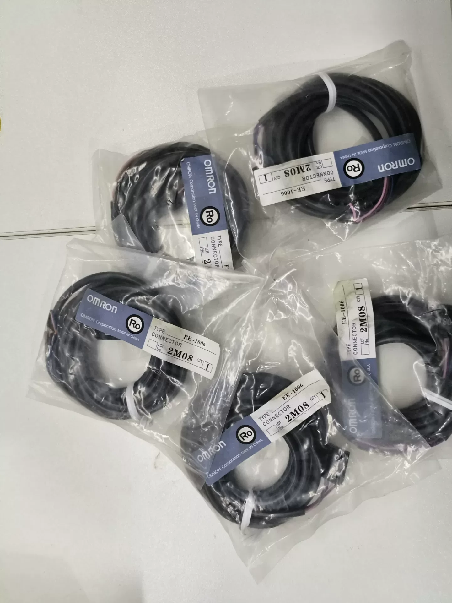 Omron EE-1006 Industrial Sensor product photo 1