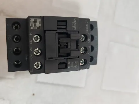 Schneider Electric LC1D098M7C Industrial Relay product photo 1