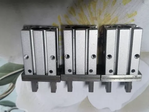 AirTAC HFZ16 Industrial Automation Component — product photo 7 of 8