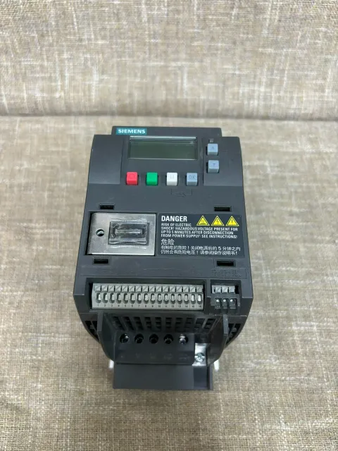 Siemens 6SL3210-5BE22-2UV0 Industrial Automation Component — product photo 5 of 17