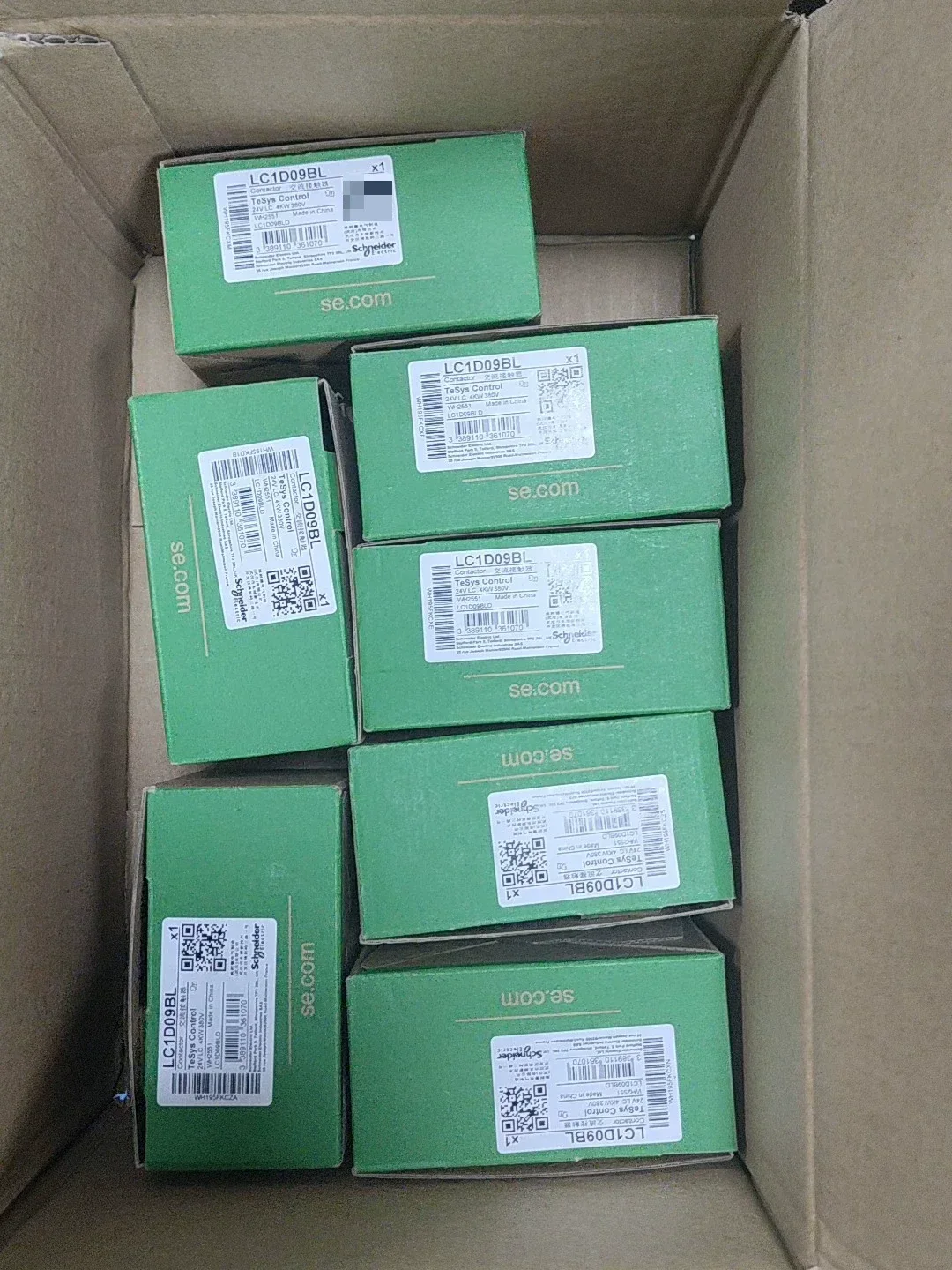 Schneider Electric LC1D09BL Industrial Relay product photo 1