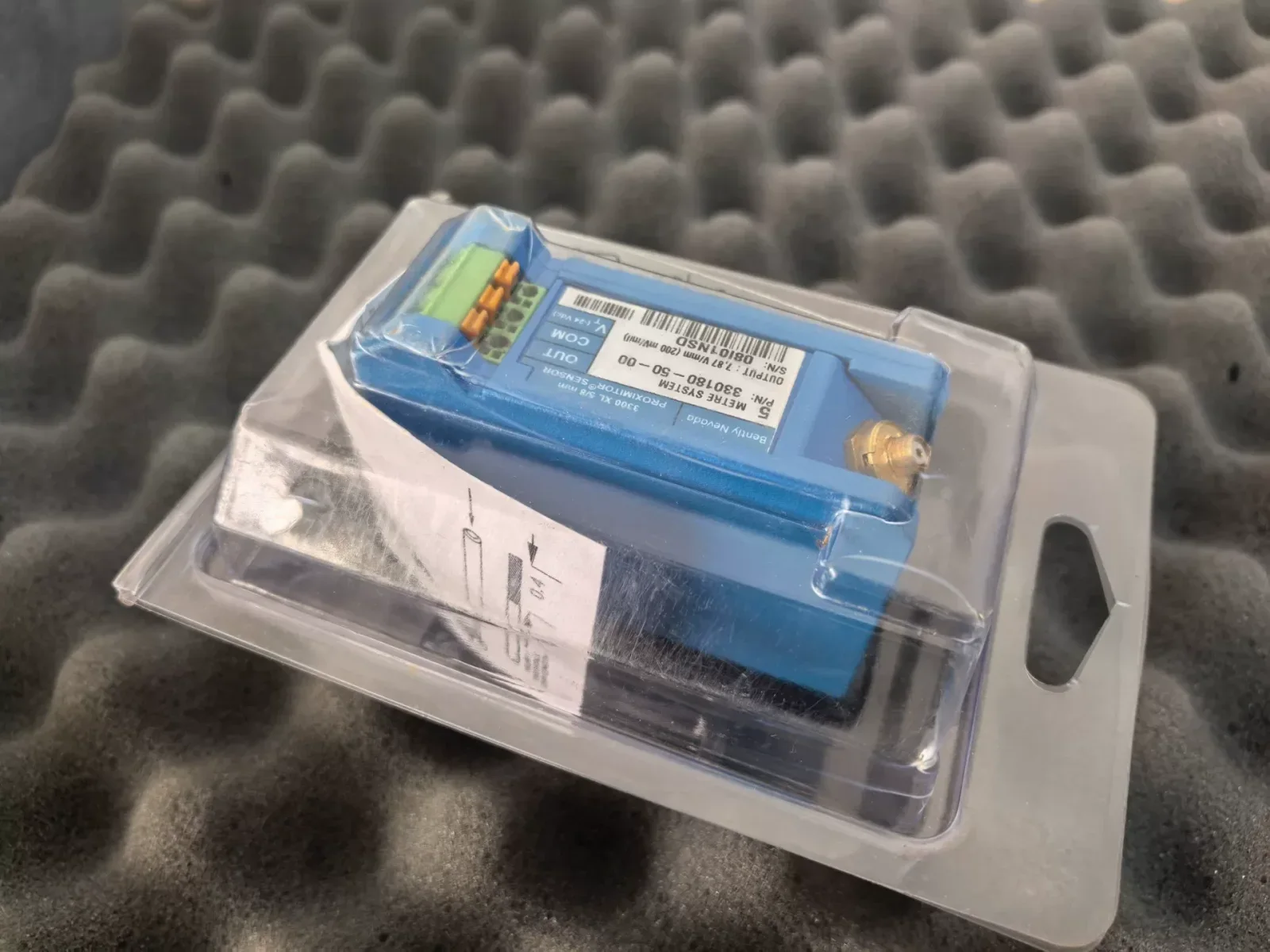 Bently Nevada 330180-50-00 Industrial Sensor — product photo 1 of 2
