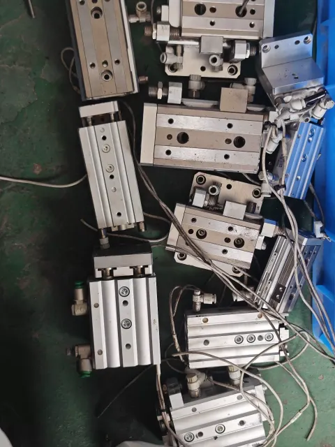 SMC MXQ20-30 / MXQ12-30 Industrial Automation Component product photo 1