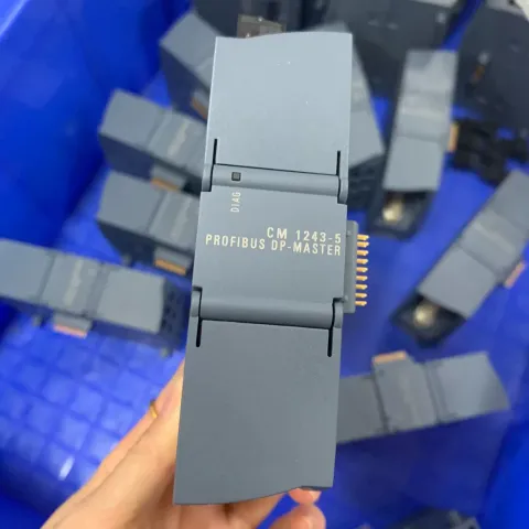 Siemens 6GK7243-5DX30-0XE0 Industrial Automation Component — product photo 3 of 13
