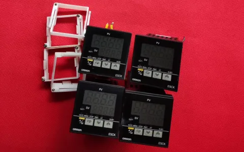 Omron / 欧姆龙 E5CK-AA1 Industrial Automation Component product photo 1
