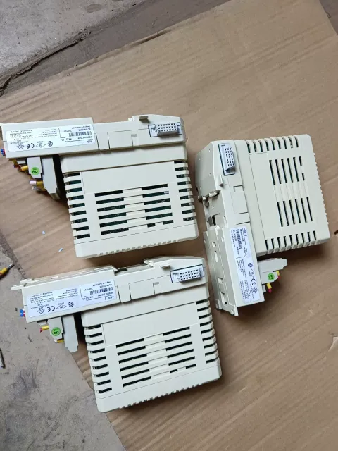 ABB AO810V2 / 3BSE038415R1 Industrial Automation Component product photo 5