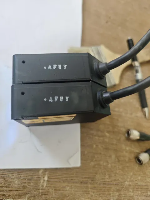 SUNX HL-C105B-BK Industrial Sensor product photo 1