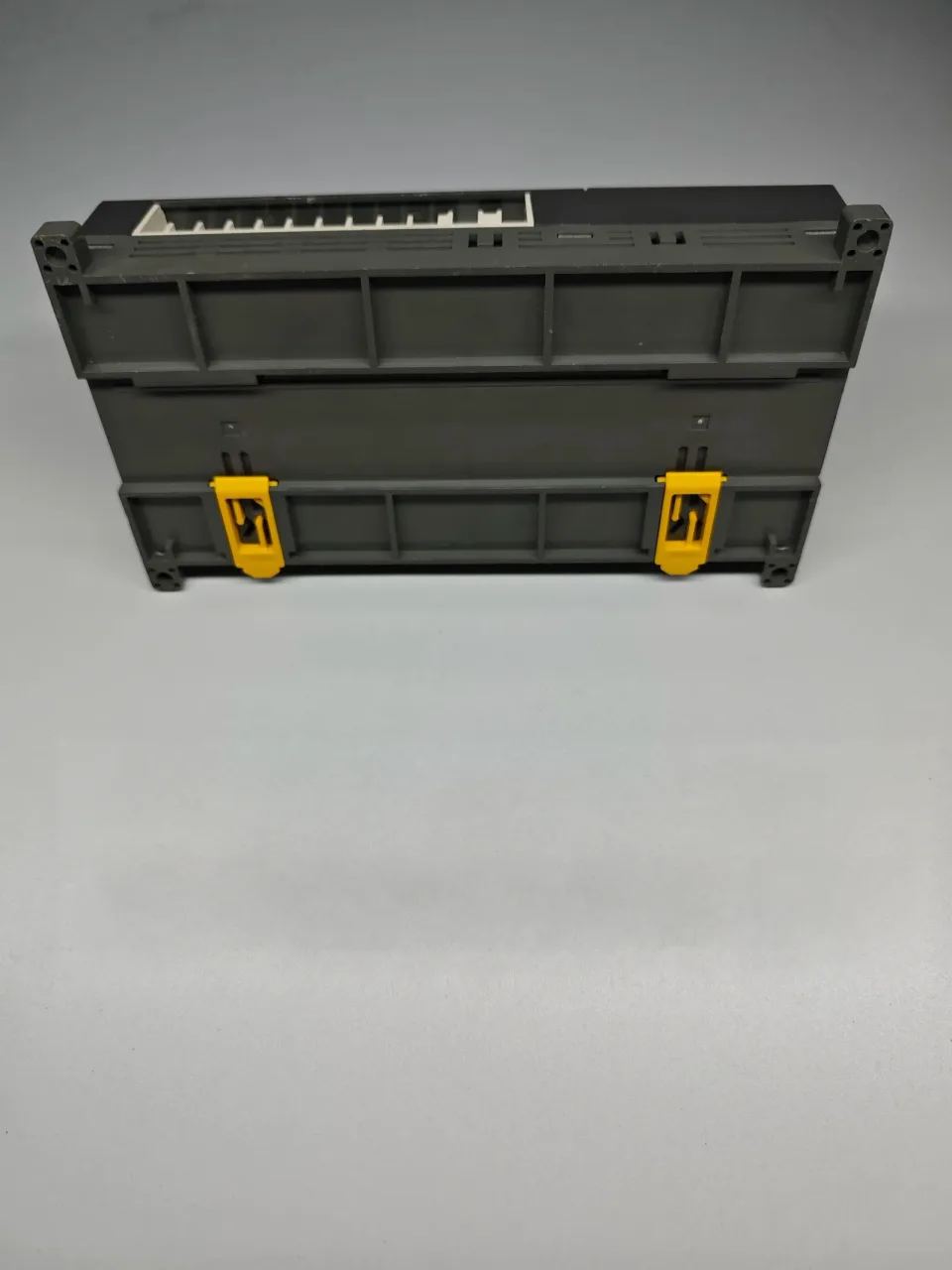 Omron Z500-MC10 Industrial Control Board product photo 1