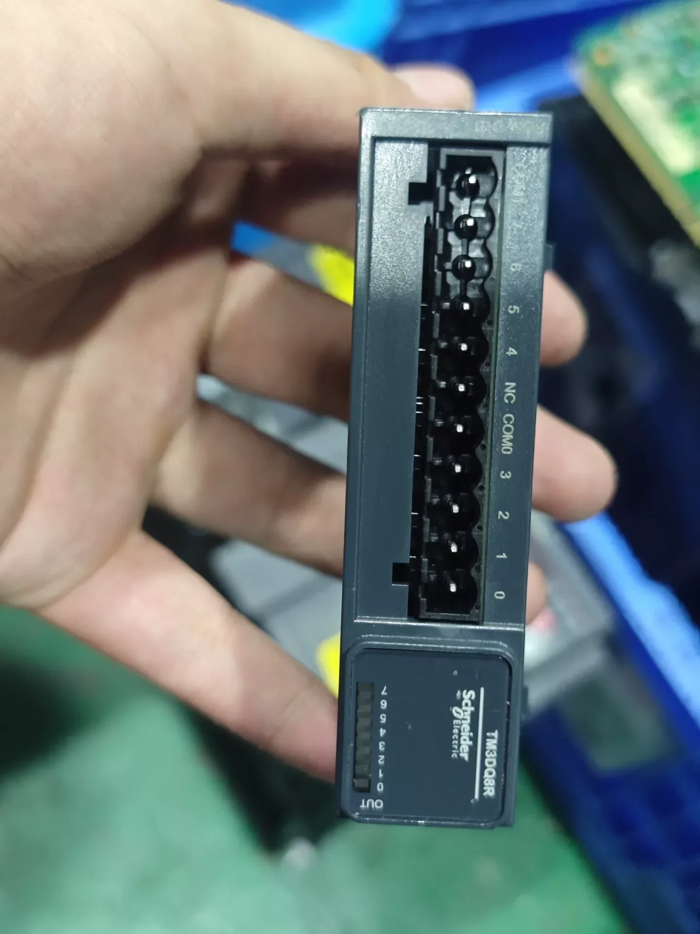 Schneider Electric TM3DQ8R PLC Module product photo 1