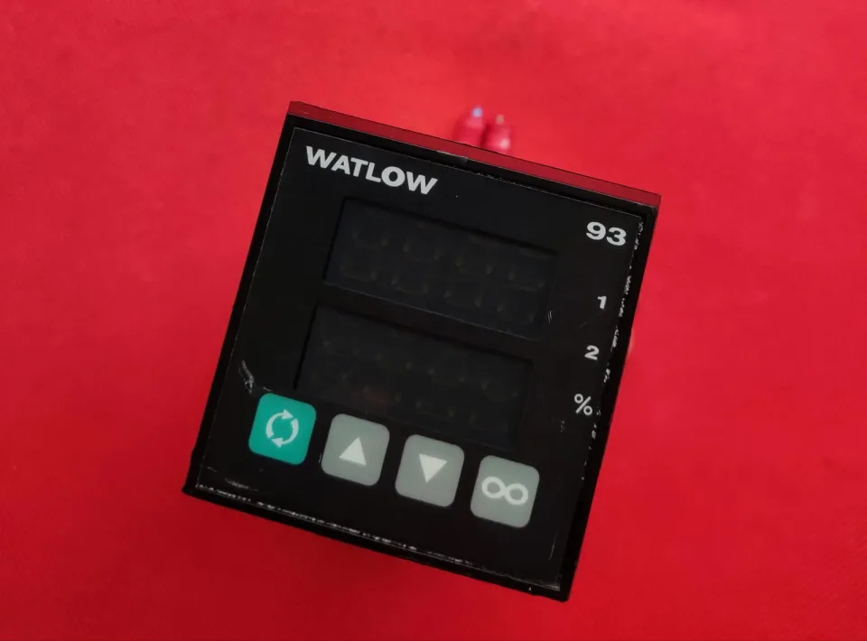 Watlow 93BB-1CC0-00CG Industrial Control Board product photo 1