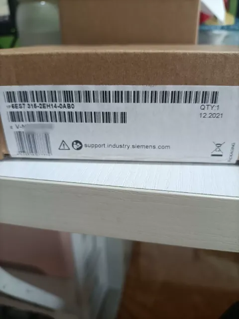 Siemens 6ES7315-2EH14-0AB0 PLC Module — product photo 9 of 17