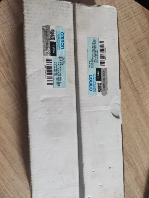 Omron D4SL-N2EDA-D Industrial Sensor product photo 2