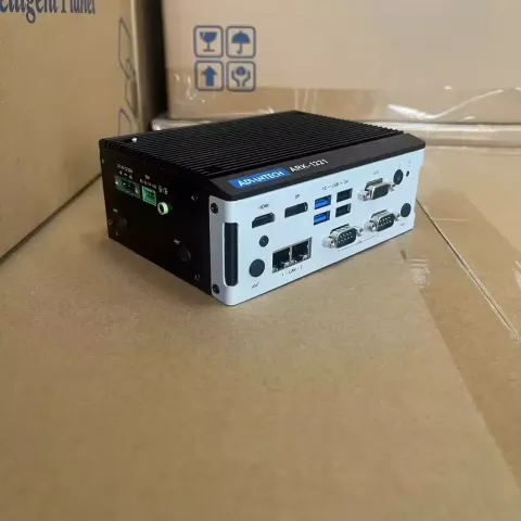Advantech ARK-1221L-S5A1 Industrial Automation Component product photo 2