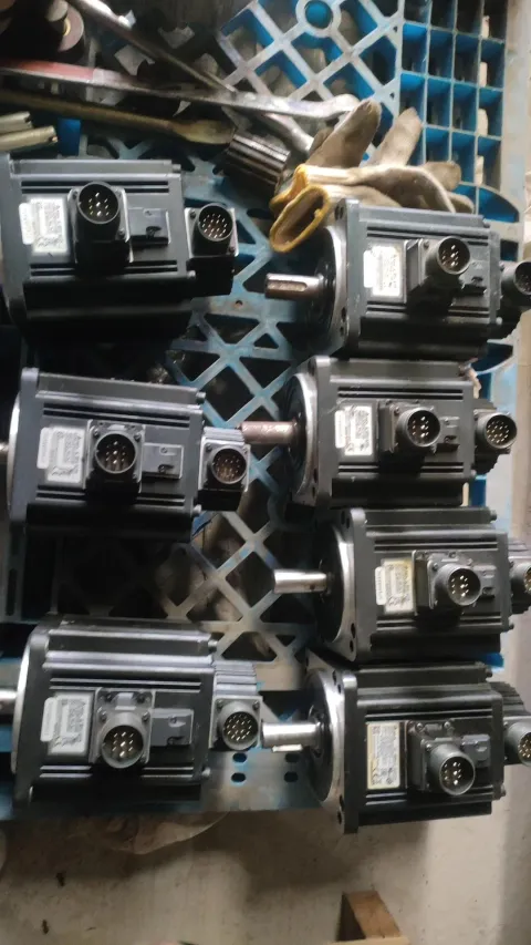 Delta ECMA-E21310SS Motor & Drive Component product photo 2