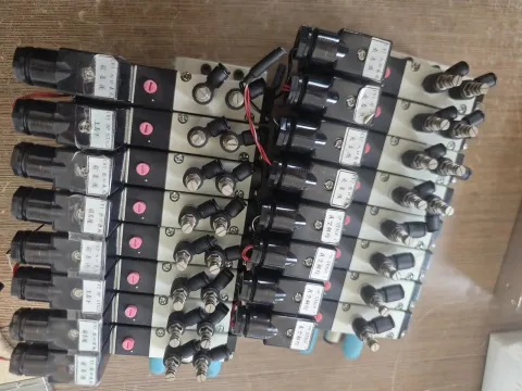 AirTAC 4V210-06 Industrial Automation Component — product photo 10 of 19