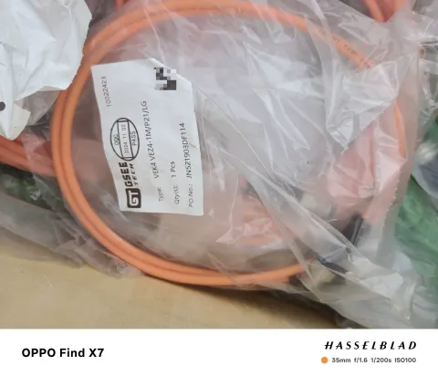GSEE VEK4 VEZ4-10M/P21/LG Industrial Sensor product photo 3