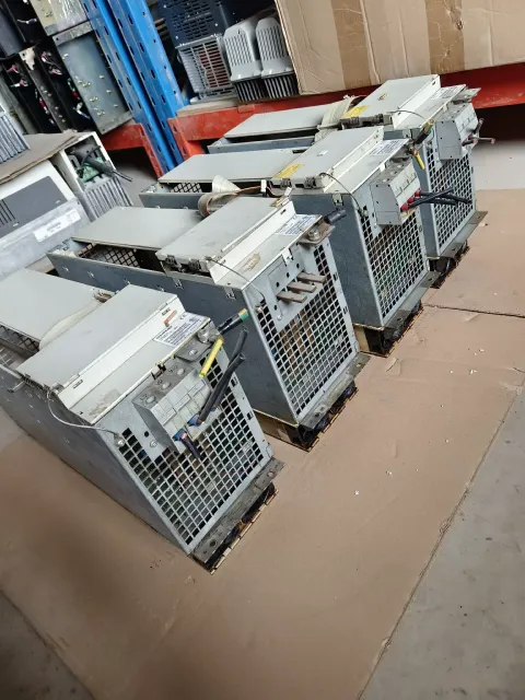 Siemens 6SN1124-1AA00-0EA1 Motor & Drive Component product photo 2
