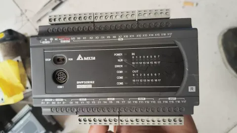 Delta DVP32ES200R PLC Module product photo 9