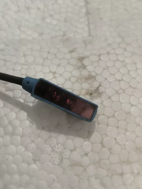 SICK WTB12-3P2431 / 1041411 Industrial Sensor product photo 4