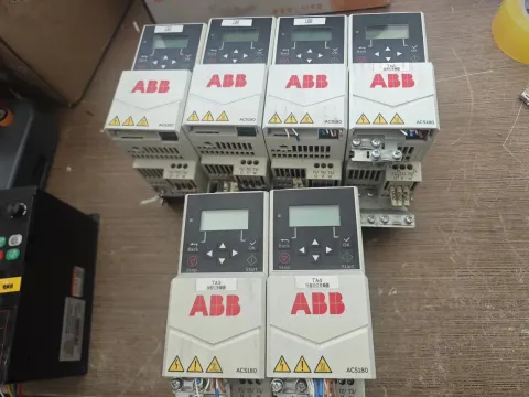 ABB ACS180-04S-03A3-4 Motor & Drive Component product photo 1