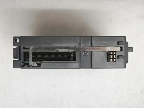 Mitsubishi Electric QD77MS4 Industrial Automation Component — product photo 3 of 110