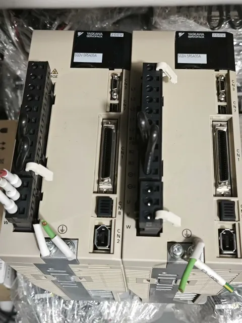 Yaskawa SGDV-5R5A05A Motor & Drive Component — product photo 4 of 6