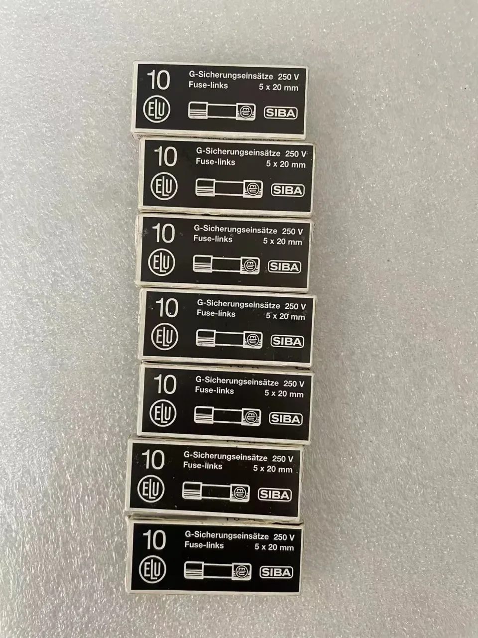 SIBA / ELU ELU 195000 / SIBA 7000140, 10A 250V 5x20mm Industrial Automation Component product photo 1