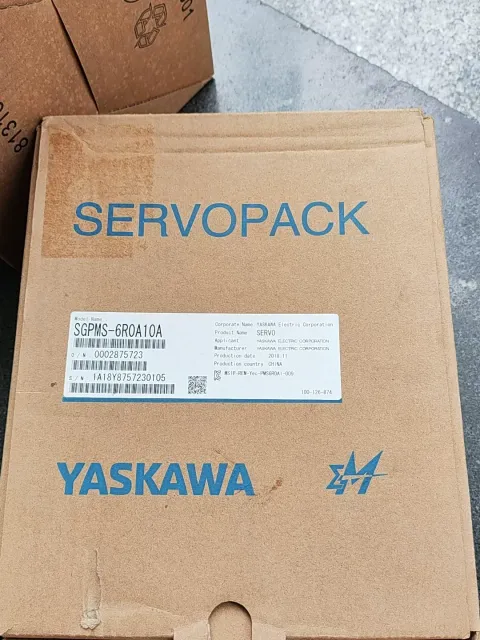 Yaskawa SGPMS-6R0A10A Motor & Drive Component product photo 1