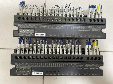 Mitsubishi Electric AJ65SBTB1-32D I/O Module — product photo 23 of 50