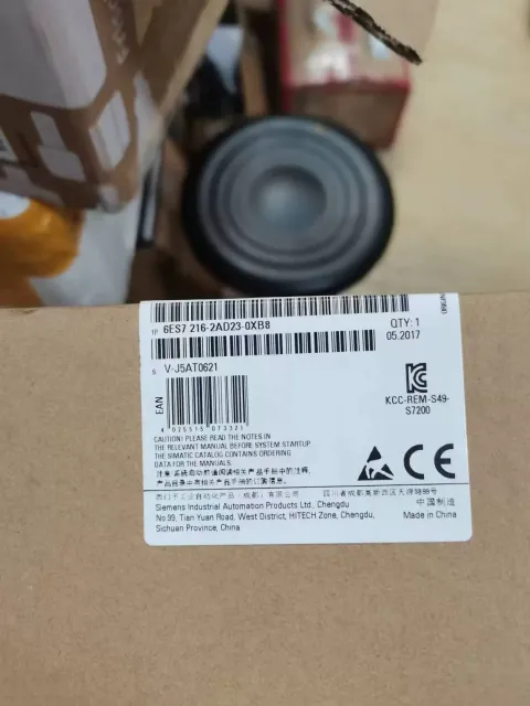 Siemens 6ES7216-2AD23-0XB8 PLC Module — product photo 9 of 9