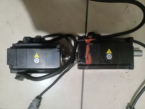 White Label SGMMS-04ADC6S Motor & Drive Component product photo 4