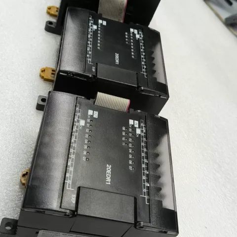 White Label CP1E-N30DR-D + 2× CP1W-20EDR1 PLC Module product photo 1