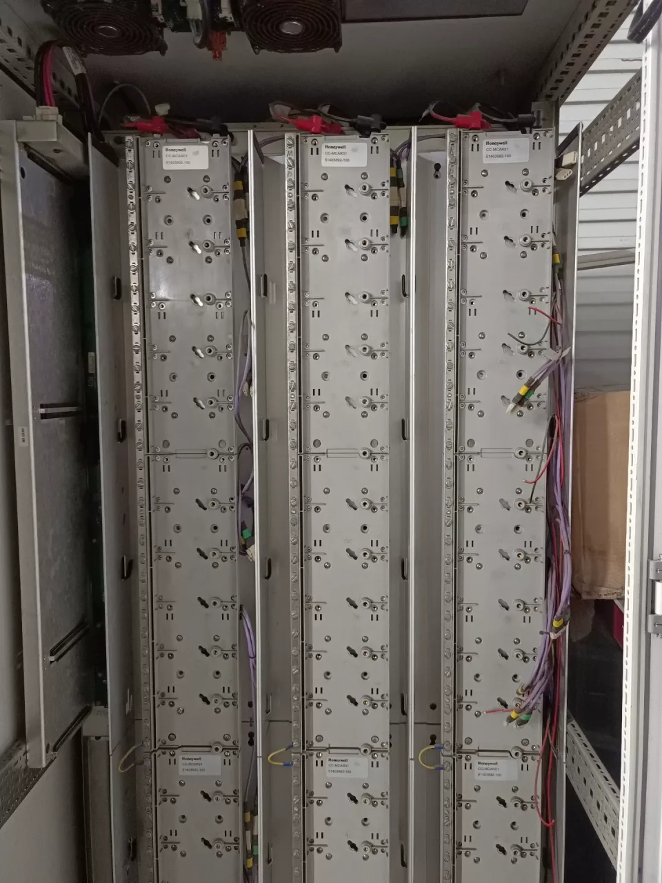 Honeywell 51403892-100 Industrial Automation Component product photo 1