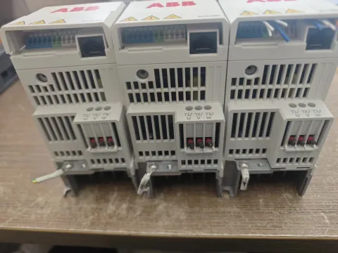 ABB ACS180-04S-03A3-4 Motor & Drive Component product photo 2