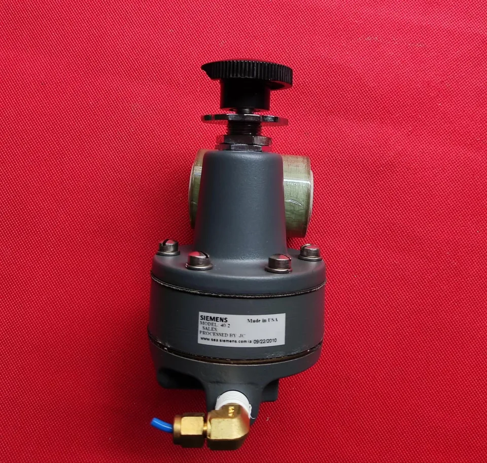Siemens 40-2 Industrial Automation Component product photo 1
