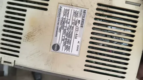 Mitsubishi Electric MR-J2S-40A; HC-KFS43B; HC-KFS43 Motor & Drive Component product photo 4