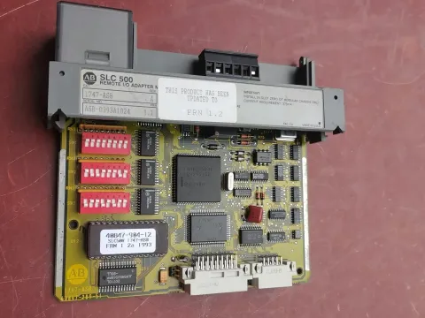 Allen-Bradley 1747-ASB Series A FRN 1.2 I/O Module product photo 3