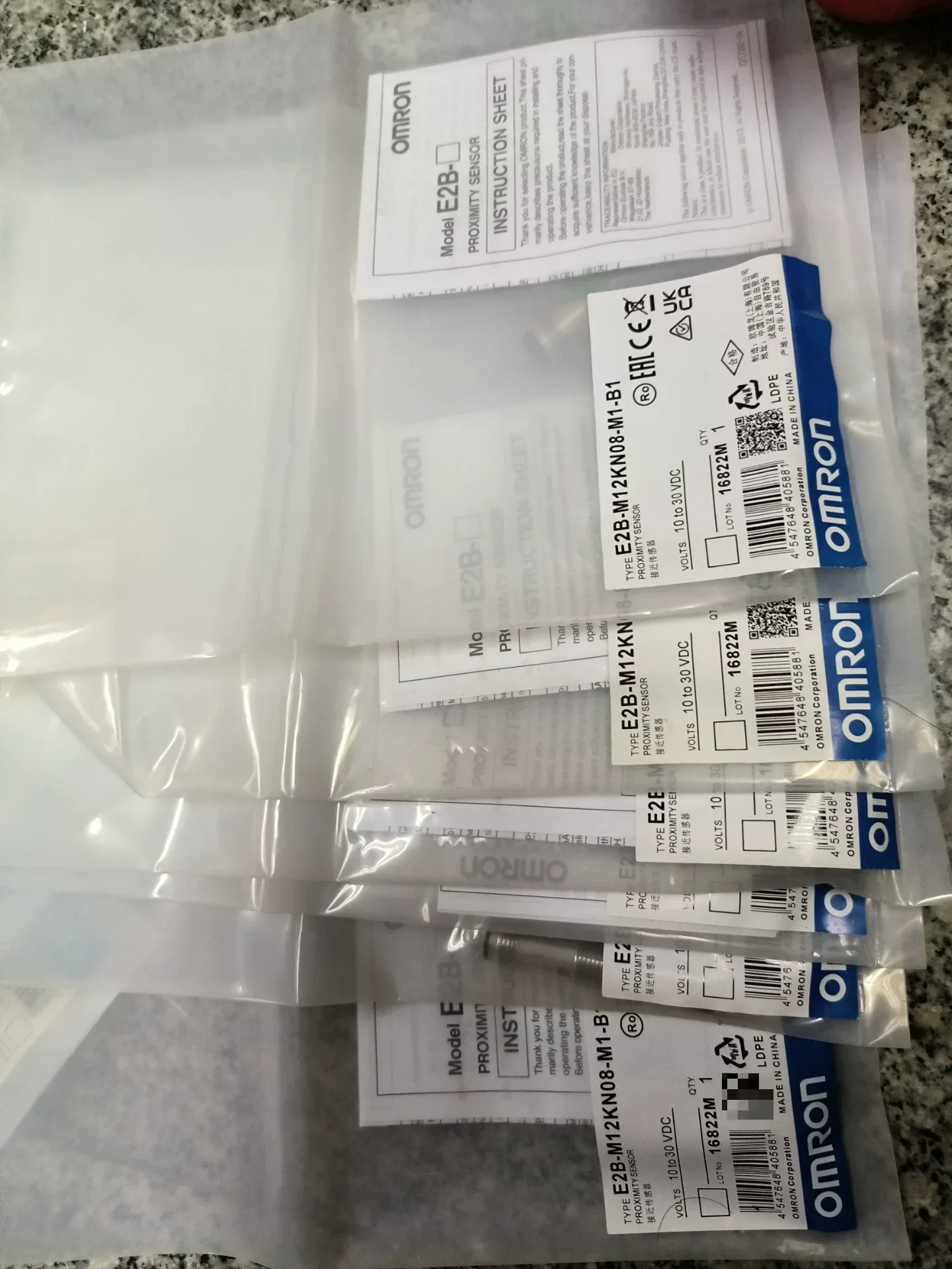 White Label E2B-M12KN08-M1-B1 Industrial Sensor product photo 1